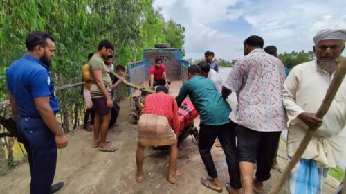 পেকুয়ায় বালু উত্তোলনের সেলু মেশিন জব্দ