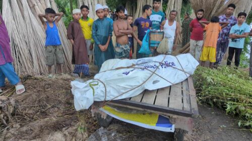 The half-melted body of a young man was recovered from Kumar river in Nagarkanda