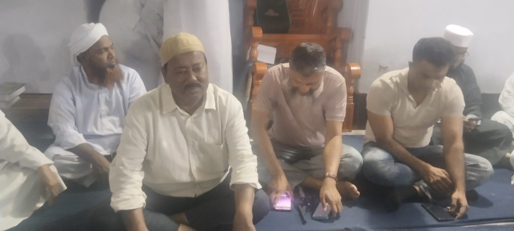 দিনাজপুরে ইমাম কল্যাণ সংস্থার আলোচনা সভা অনুষ্ঠিত
