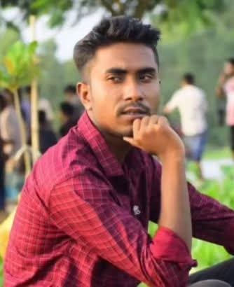 রাশিয়ায় ড্রোন হামলায় মাদারগঞ্জের যুবক নিহত’ বাড়ীতে শোকের মাতম